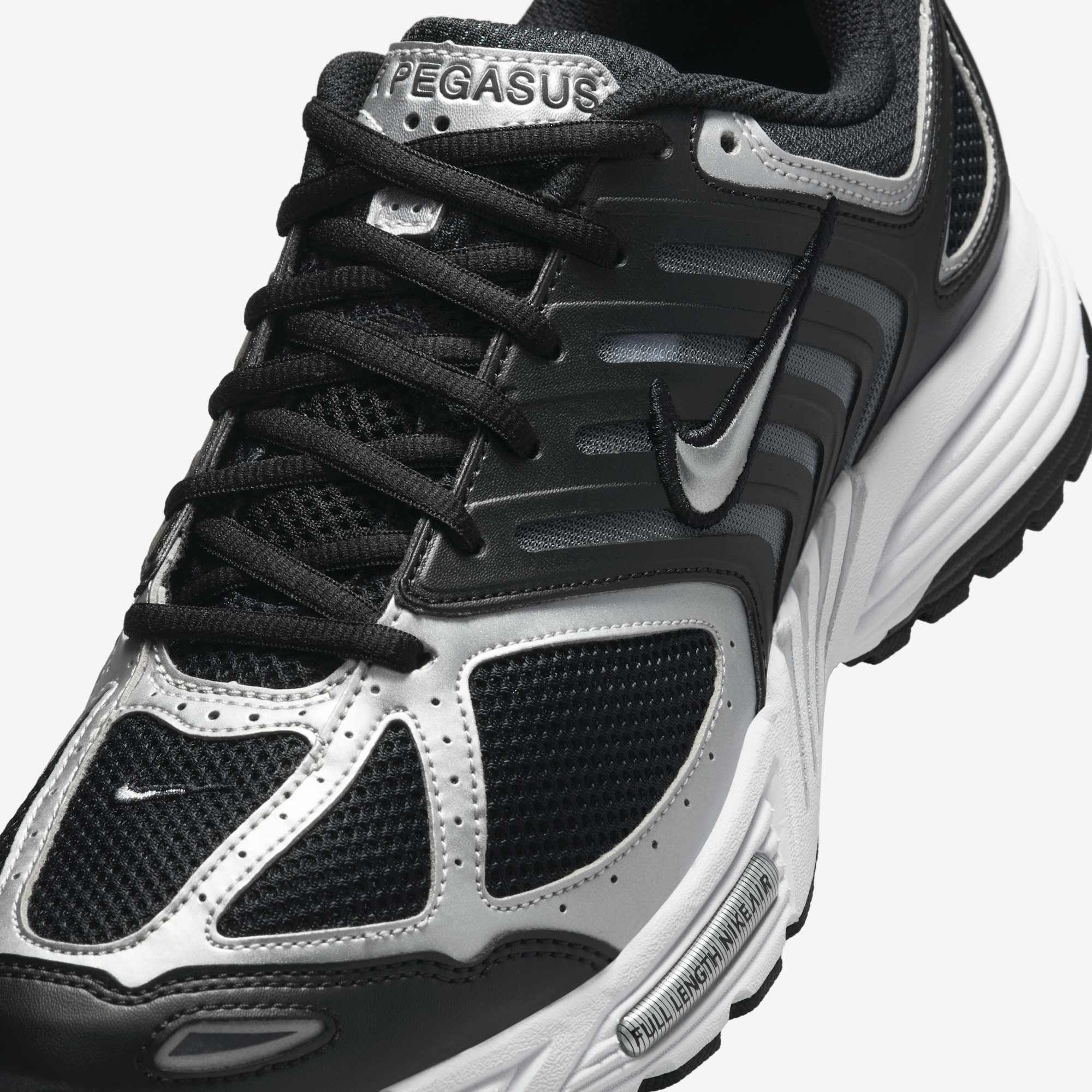 Кросівки чоловічі Nike Air Pegasus 2K5  HQ3031-001 41 HQ3031-001