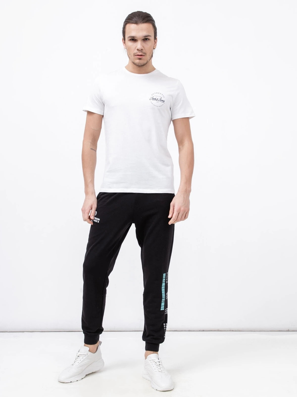 Штани JPSTGORDON JJCLAY SWEAT PANTS IN 12205877-Black Jack&Jones M Чорний 12205877-Black