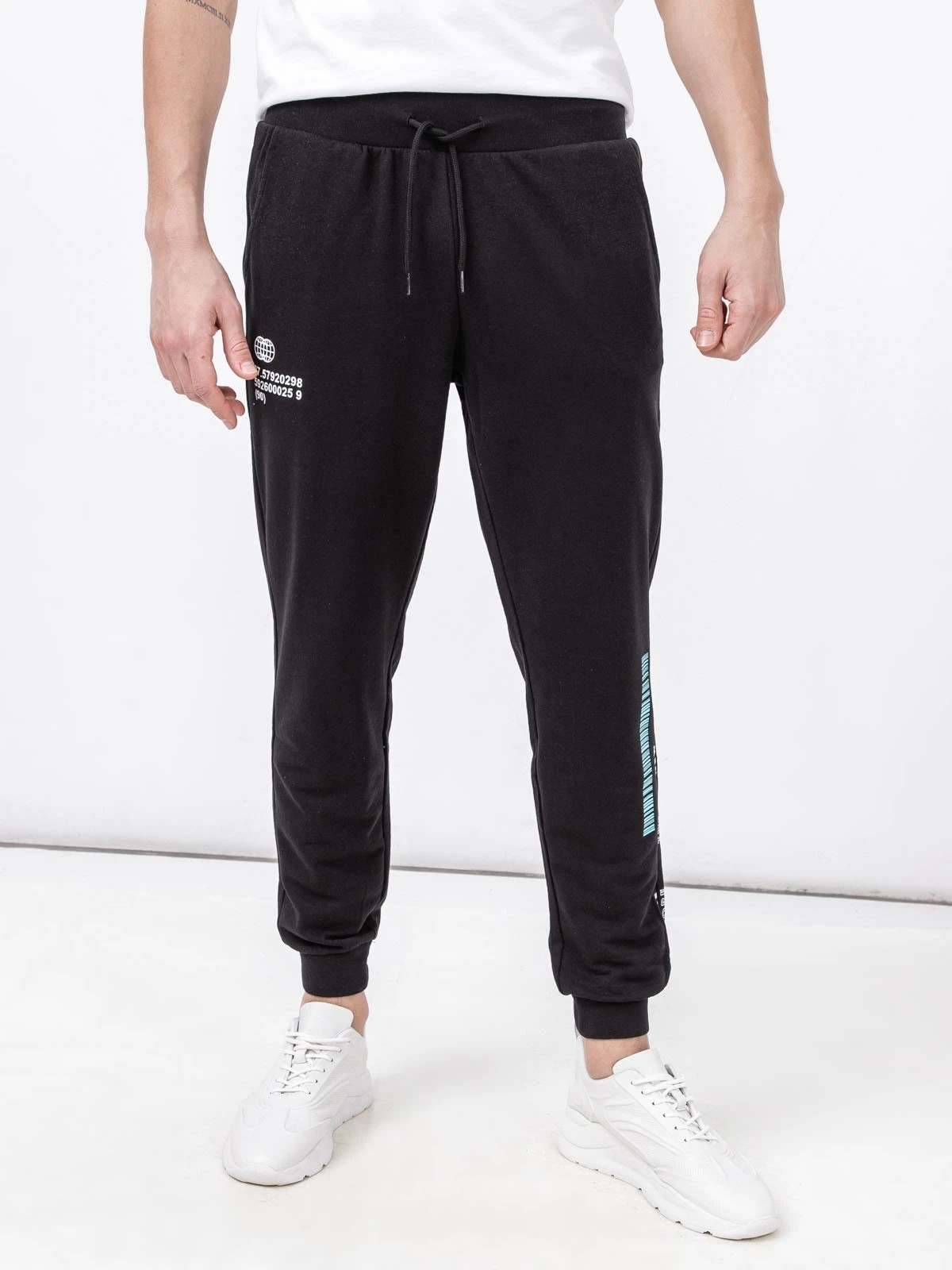 Штани JPSTGORDON JJCLAY SWEAT PANTS IN 12205877-Black Jack&Jones M Чорний 12205877-Black