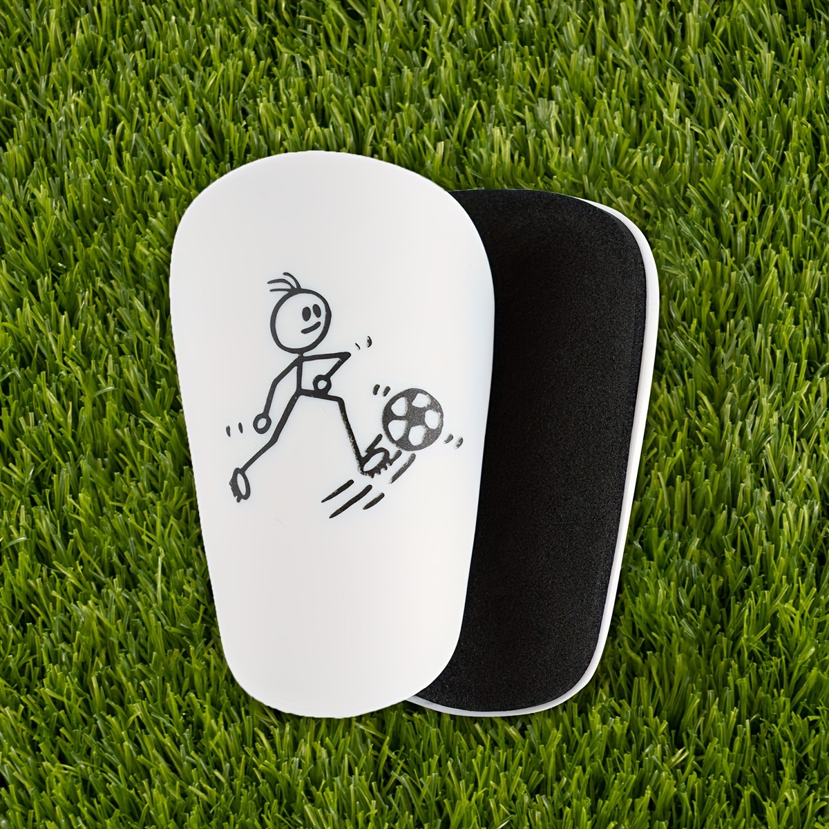 Щитки футбольні Chinese football (XS) 62454558352-100