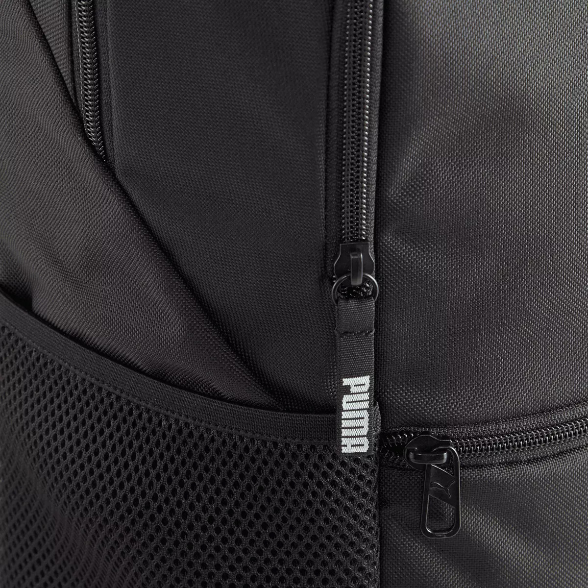 Рюкзак Puma teamGOAL Backpack with ball net 24L чорний Уні 15x30x49 см 090467-01