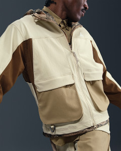 Куртка чоловіча Nike Acg Smith Summit Beige HV0598-229