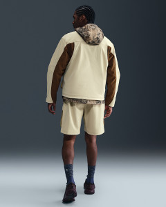 Куртка чоловіча Nike Acg Smith Summit Beige HV0598-229