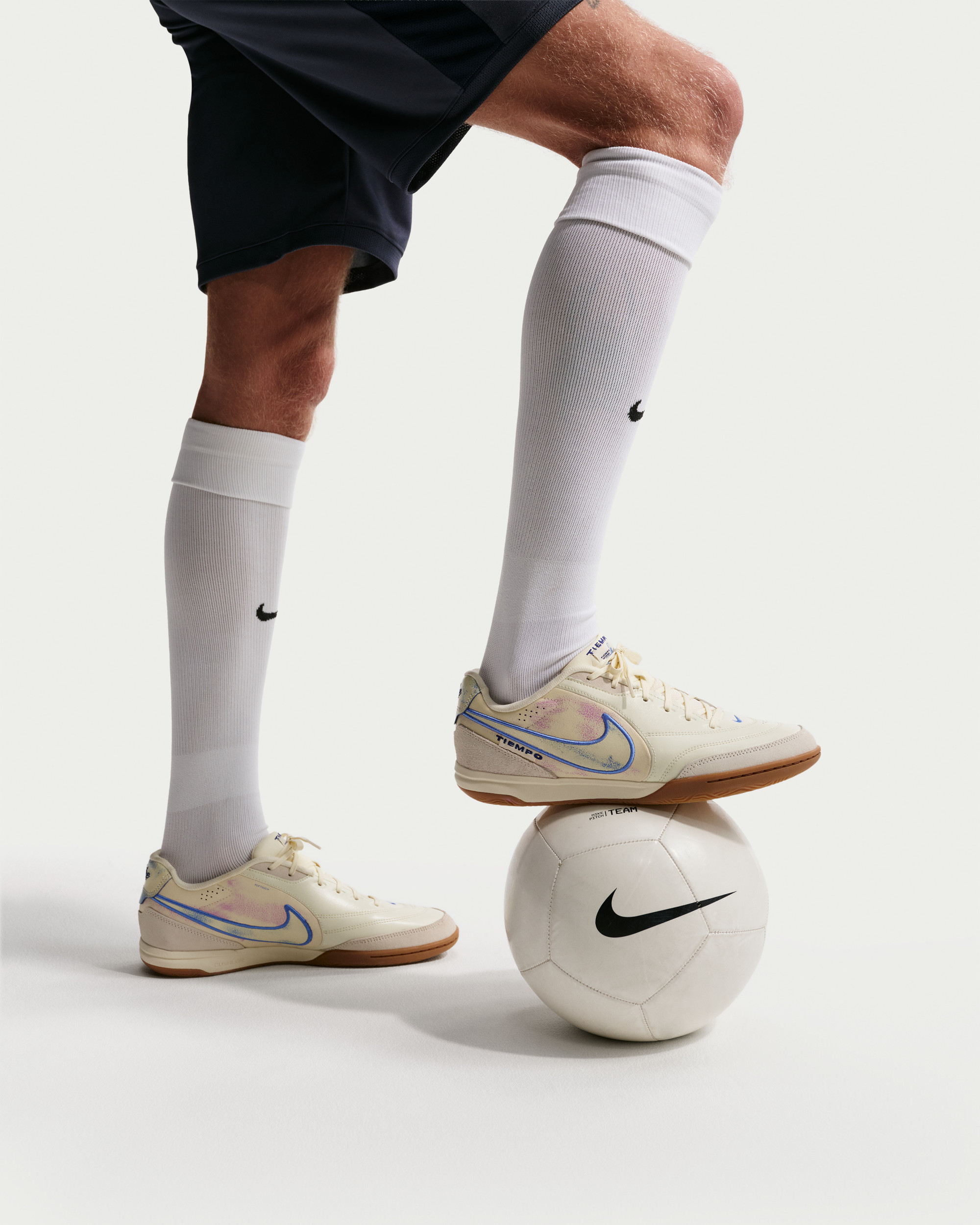 Бутси Nike TIEMPO STREETGATO PRM IO9951-149