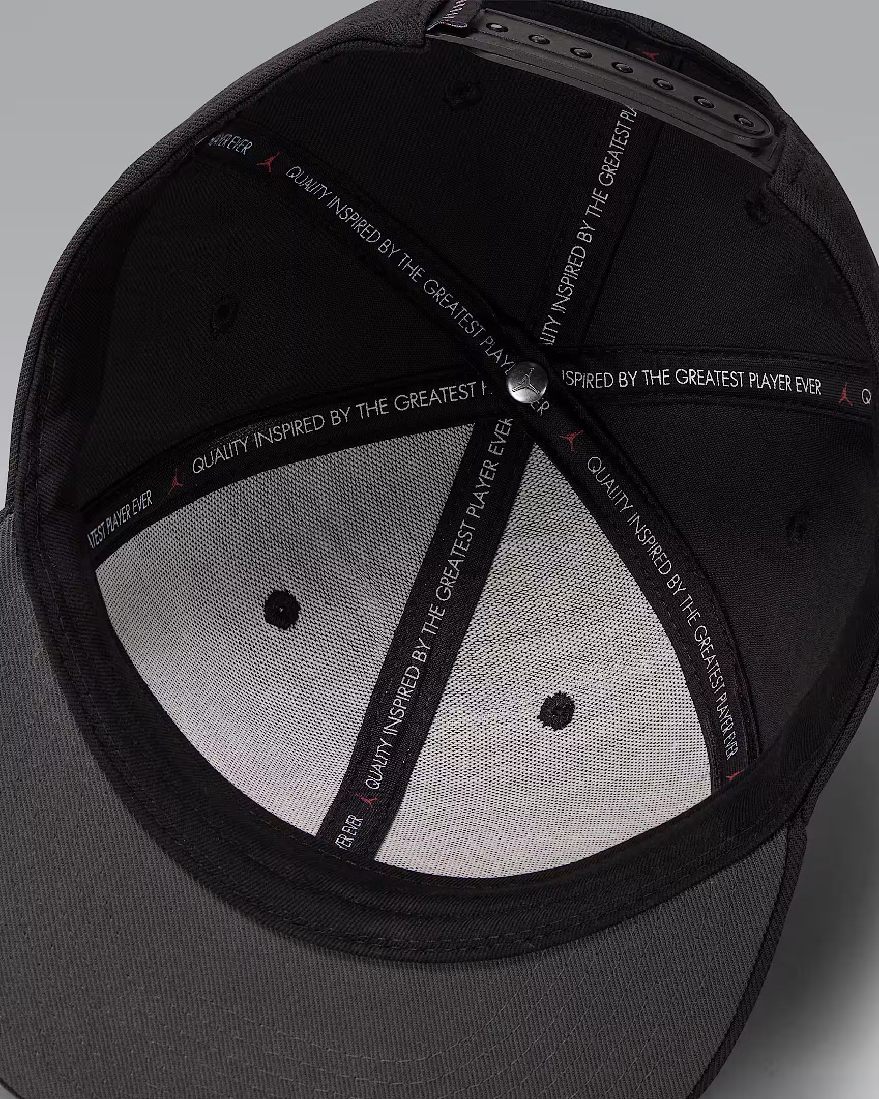 Бейсболка Jordan U PRO CAP S FB JUMPMAN FV5296-011