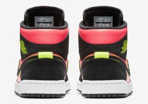 Кросівки W Jordan 1 Mid Hot Punch BQ6472-006