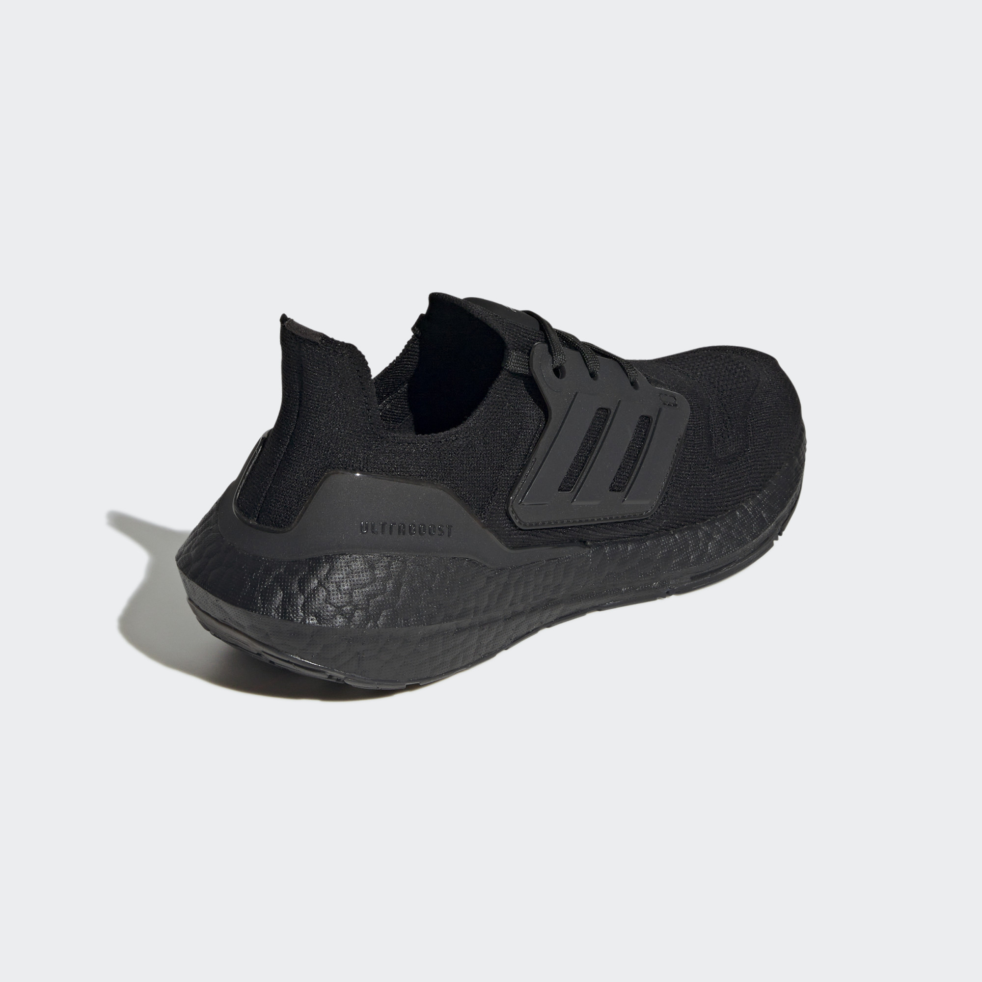 Кросівки Adidas Ultraboost 22 Shoes GX5587
