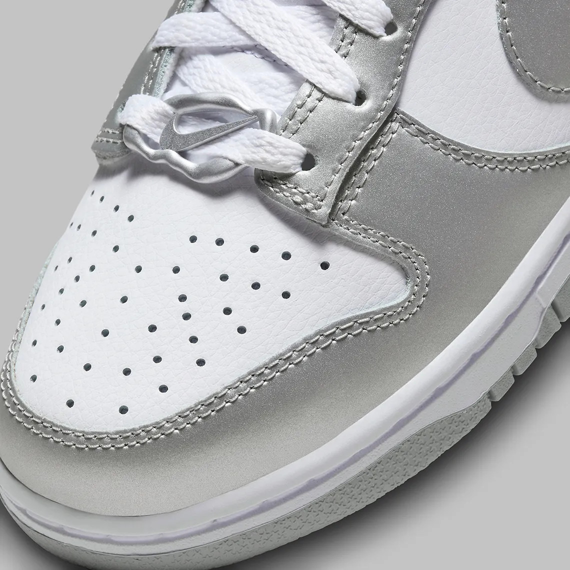 Кросівки Nike Dunk Low FV1311-100