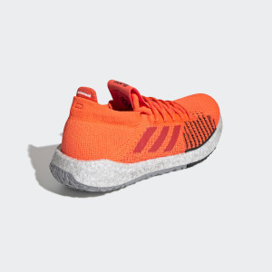 Кросівки ADIDAS Pulseboost HD EE9558