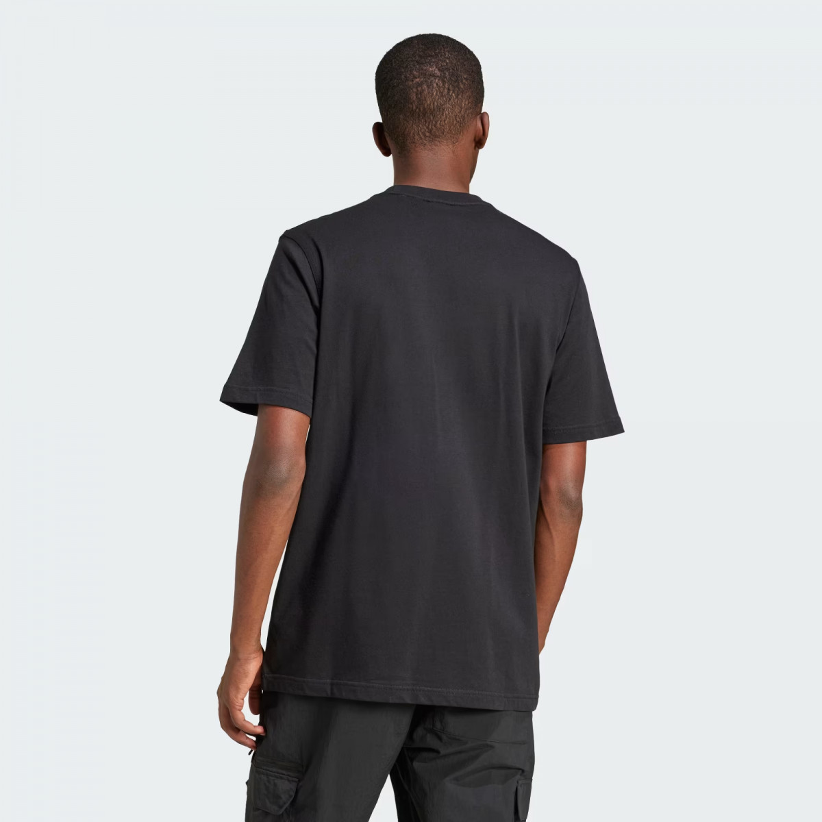 Футболка TREFOIL ESS TEE JI8545 Adidas 2XL Чорний JI8545