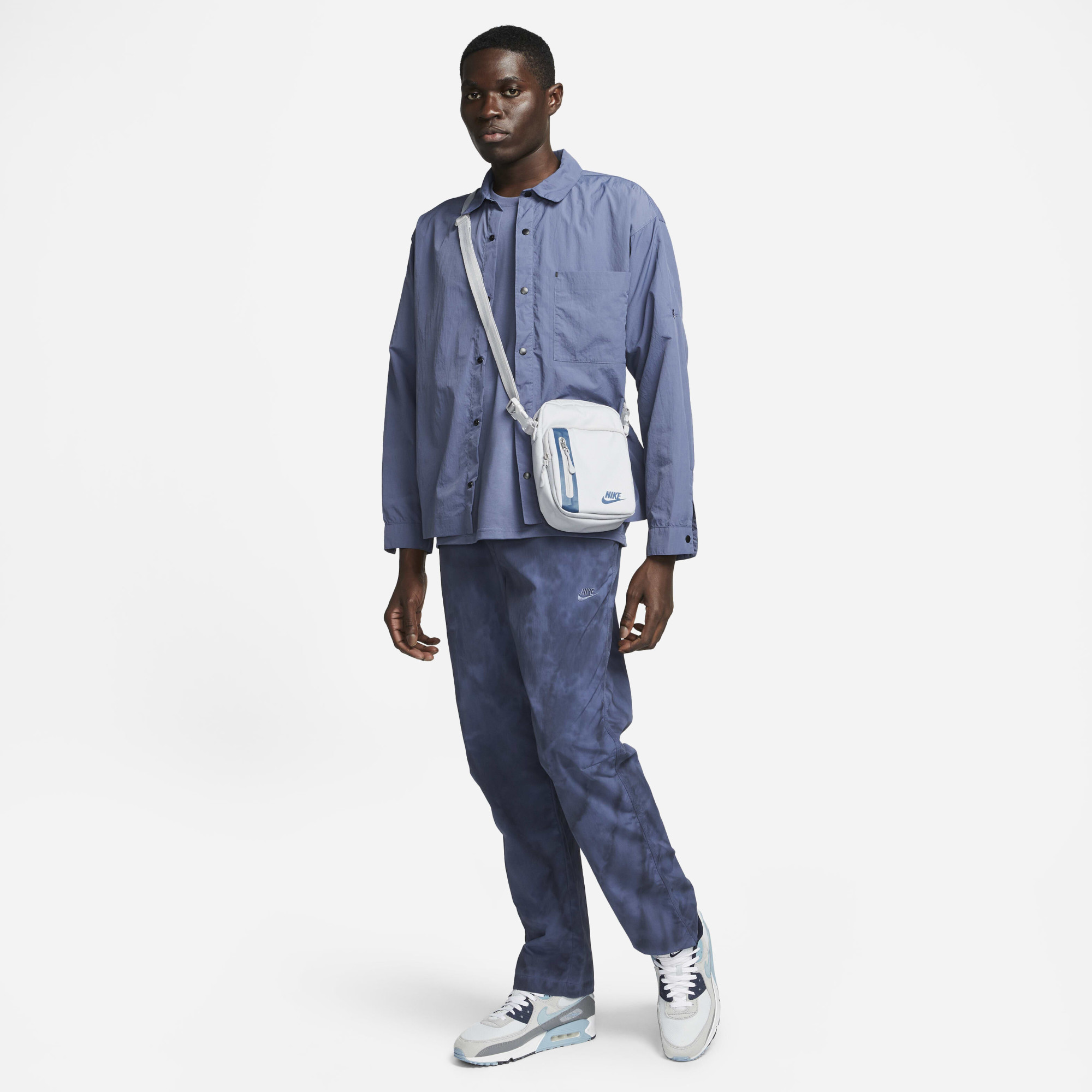 Штани NIKE TECH PACK DX0243-491