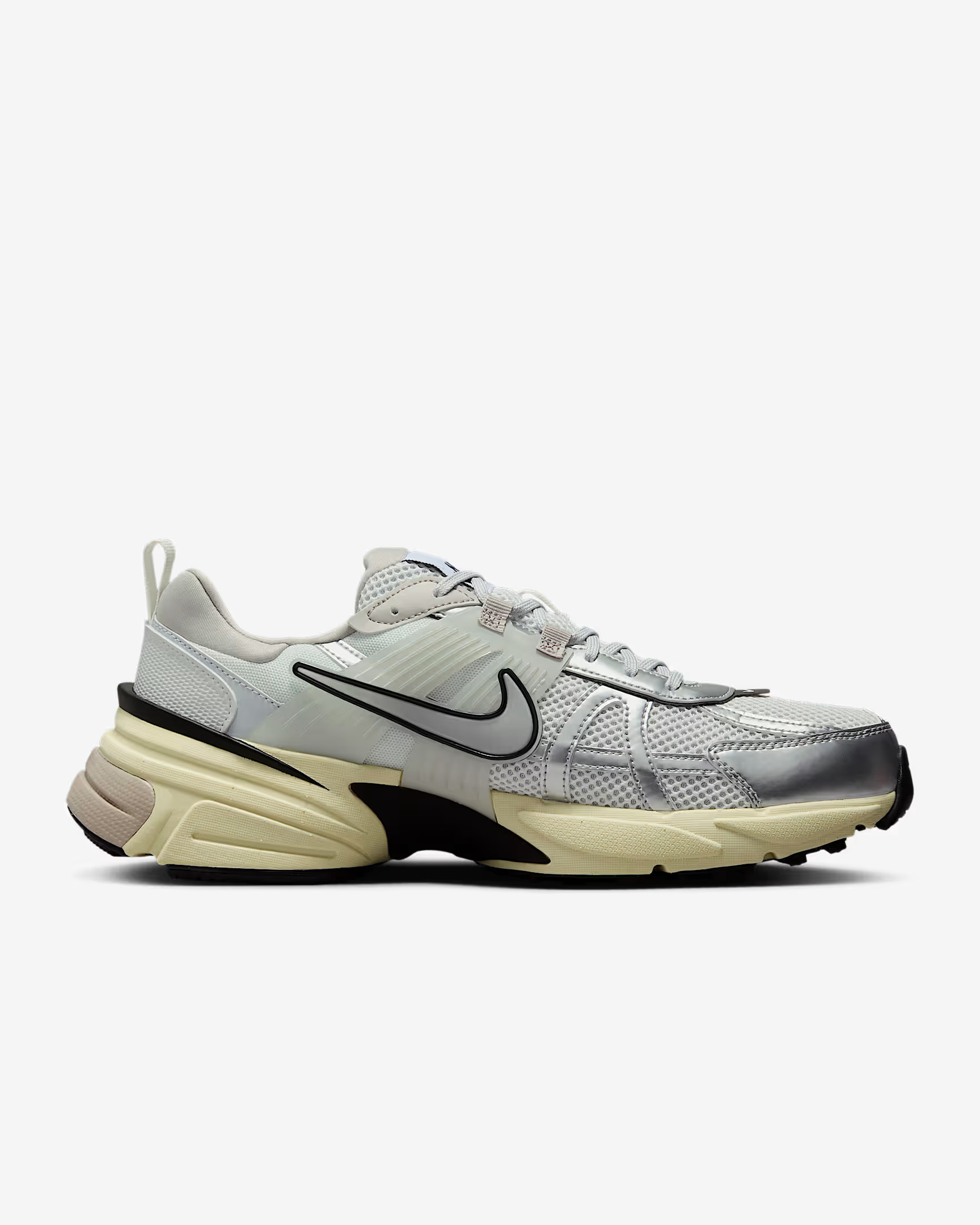 Кросівки чоловічі Nike V2K Run Metallic/Beige HJ4497-100 45 HJ4497-100