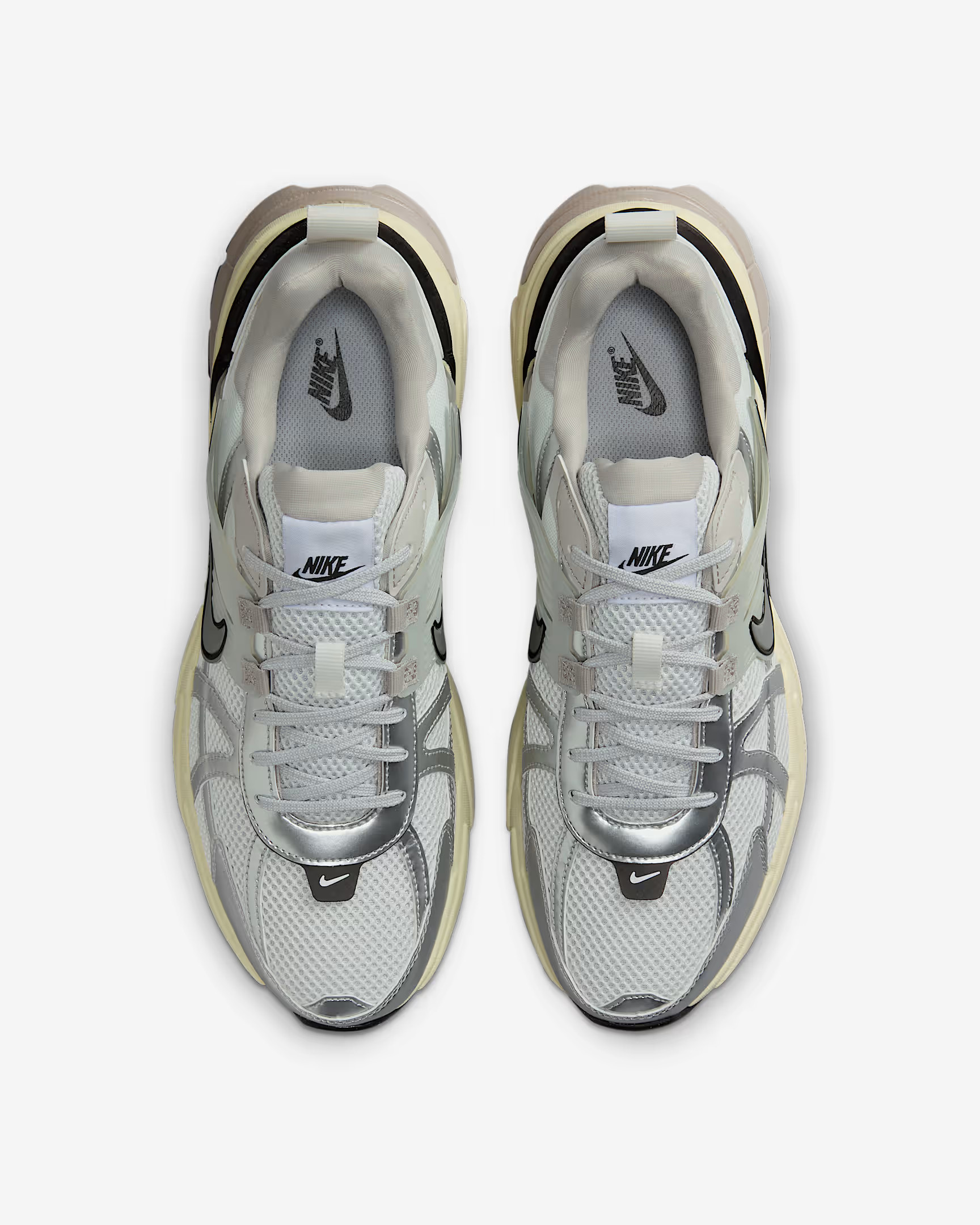 Кросівки чоловічі Nike V2K Run Metallic/Beige HJ4497-100 45 HJ4497-100