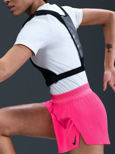 Шорти жіночі Nike Aeroswift Pink FN2328-645