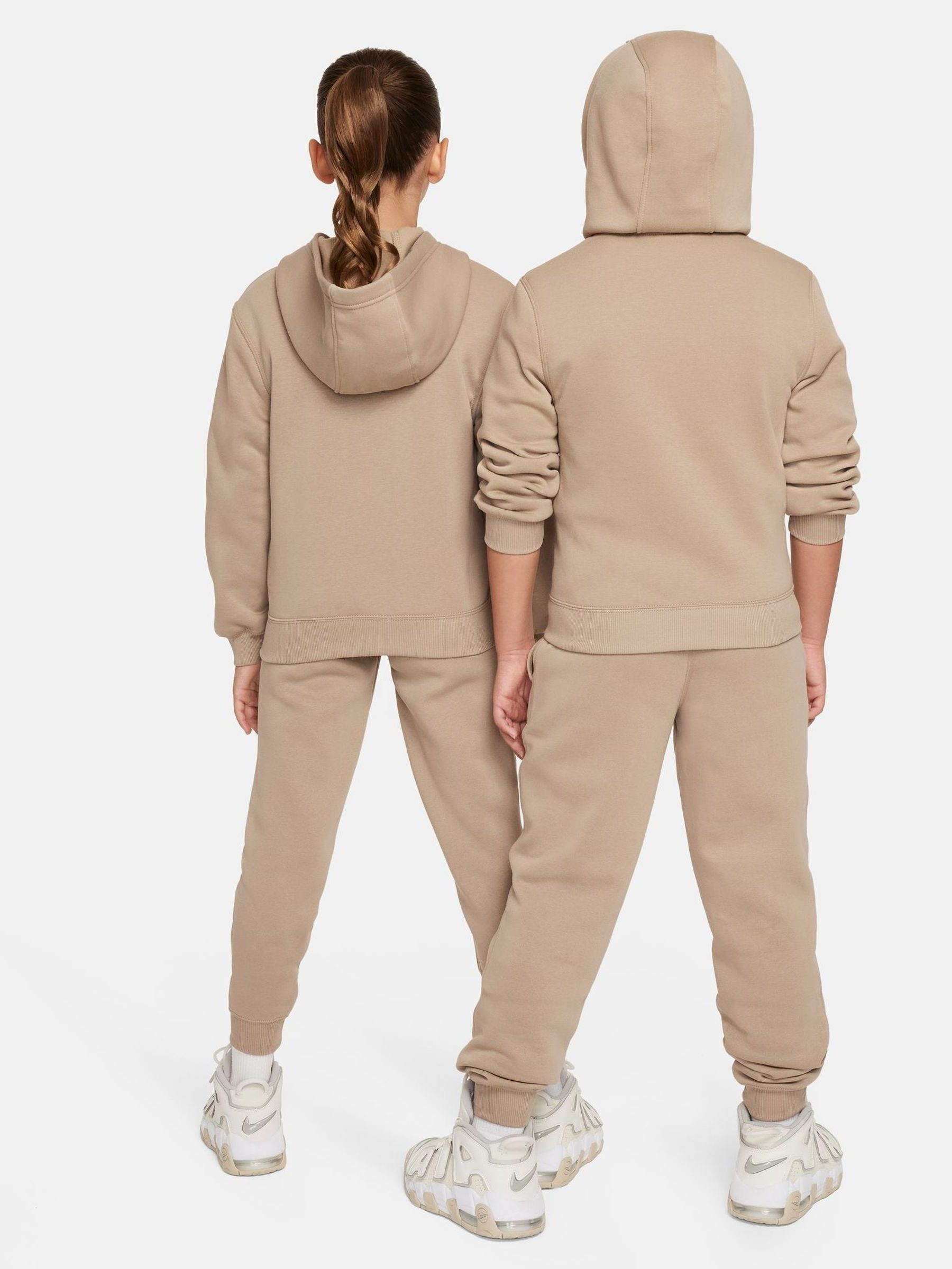 Костюм спортивний дитячий Nike Sportswear Club Fleece Tracksuit Beige FD3114-247