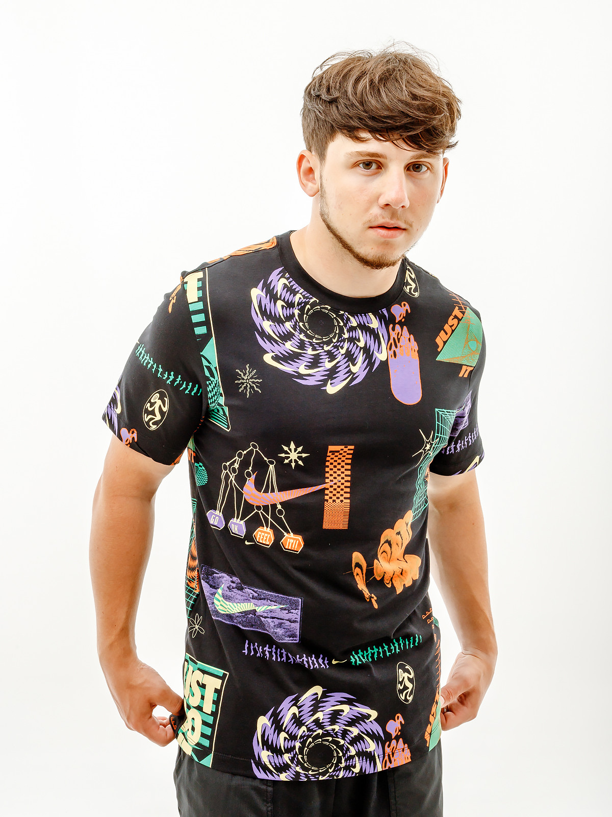 Футболка Nike M NSW TEE FESTIVAL AOP FB9780-010