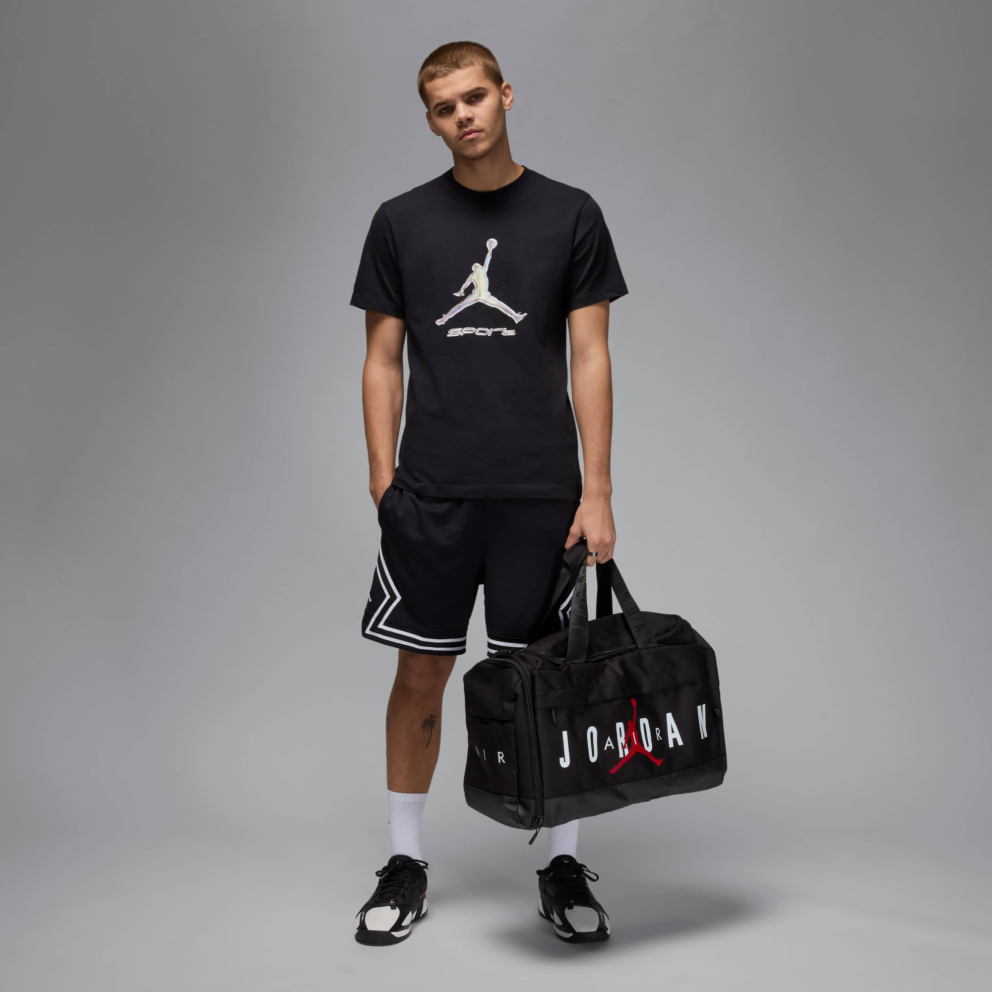 Футболка чоловіча Air Jordan Sport Dri-Fit Graphic T-Shirt Black HQ7984-010