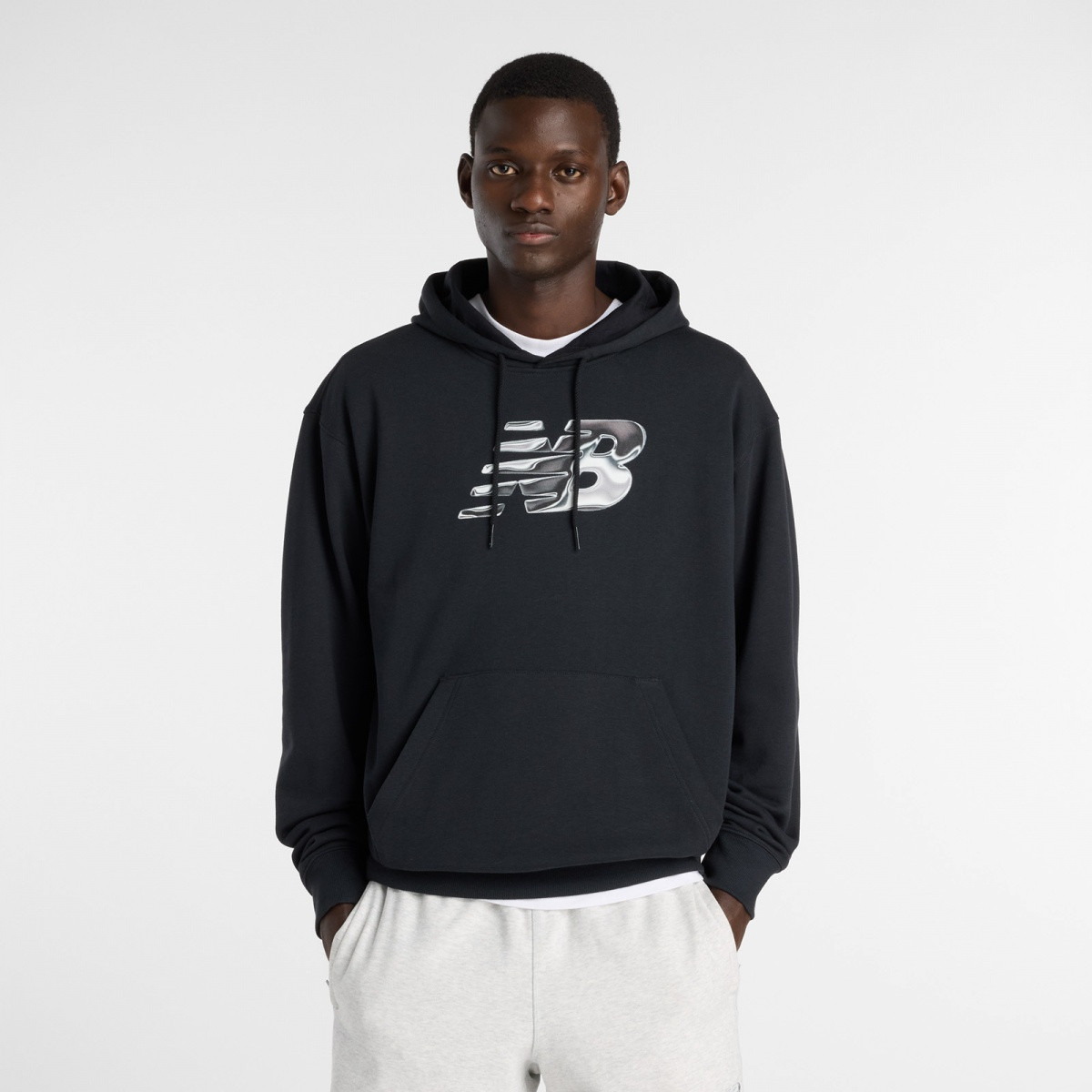 Худі чол. future tech чорний MT61L4DQBK