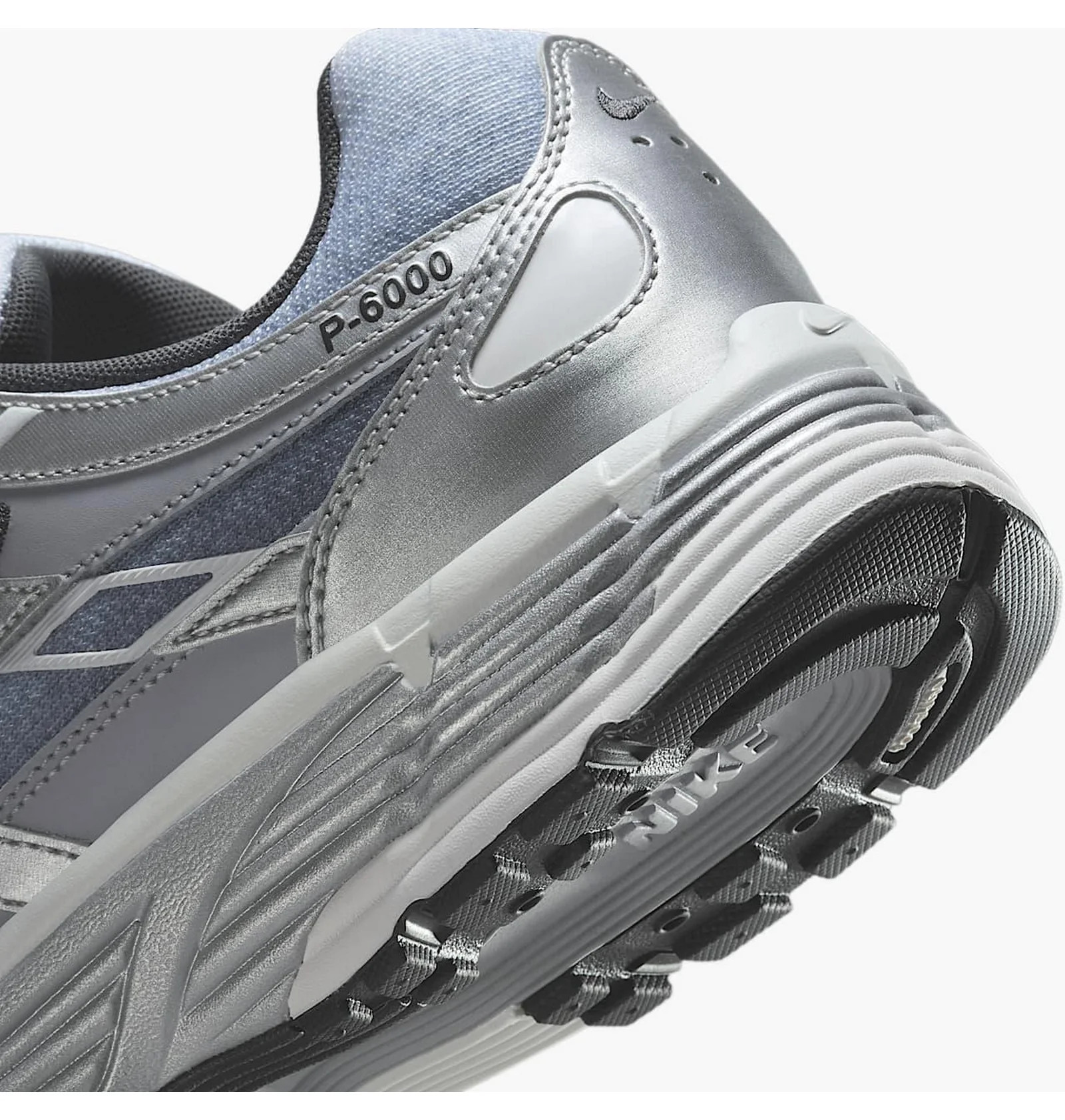 Кросівки Nike P-6000 IH4465-095