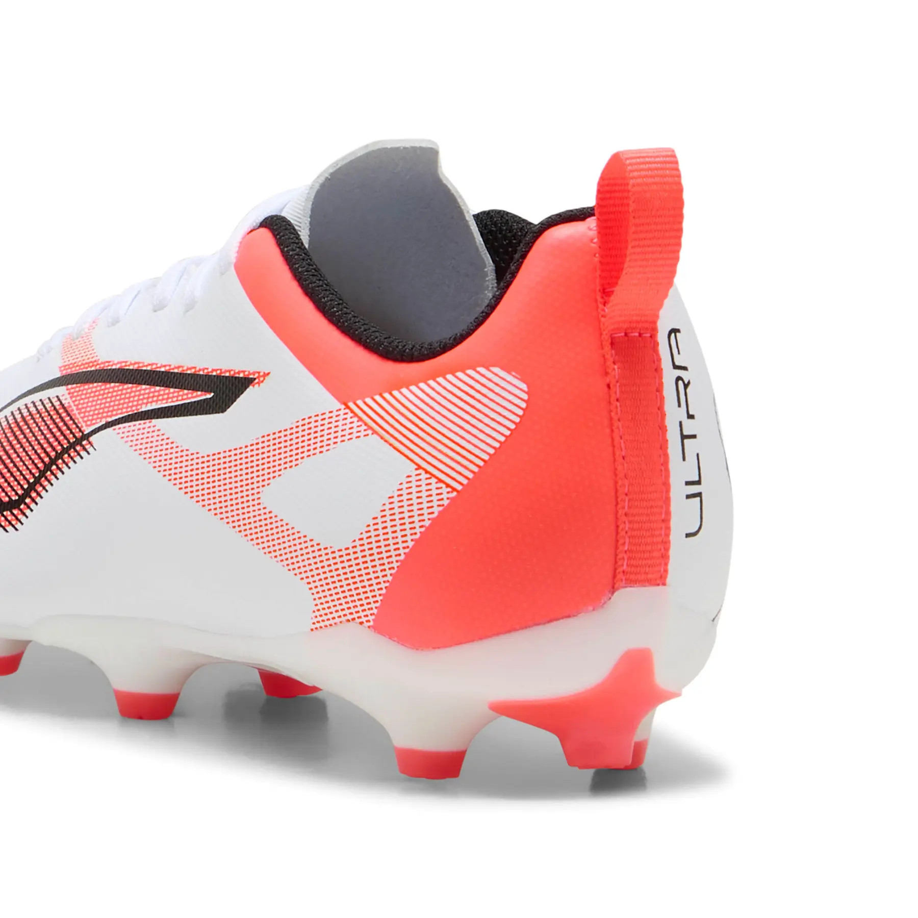 Бутси Puma Ultra 5 Play FG/AG Junior 108170-01