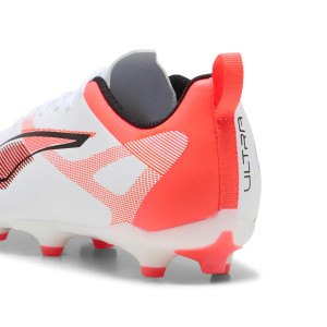 Бутси Puma Ultra 5 Play FG/AG Junior 108170-01