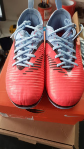 Бутси Nike JR PHANTOM 6 LOW ACAD FG/MG (Клас А) HM9203-400-R
