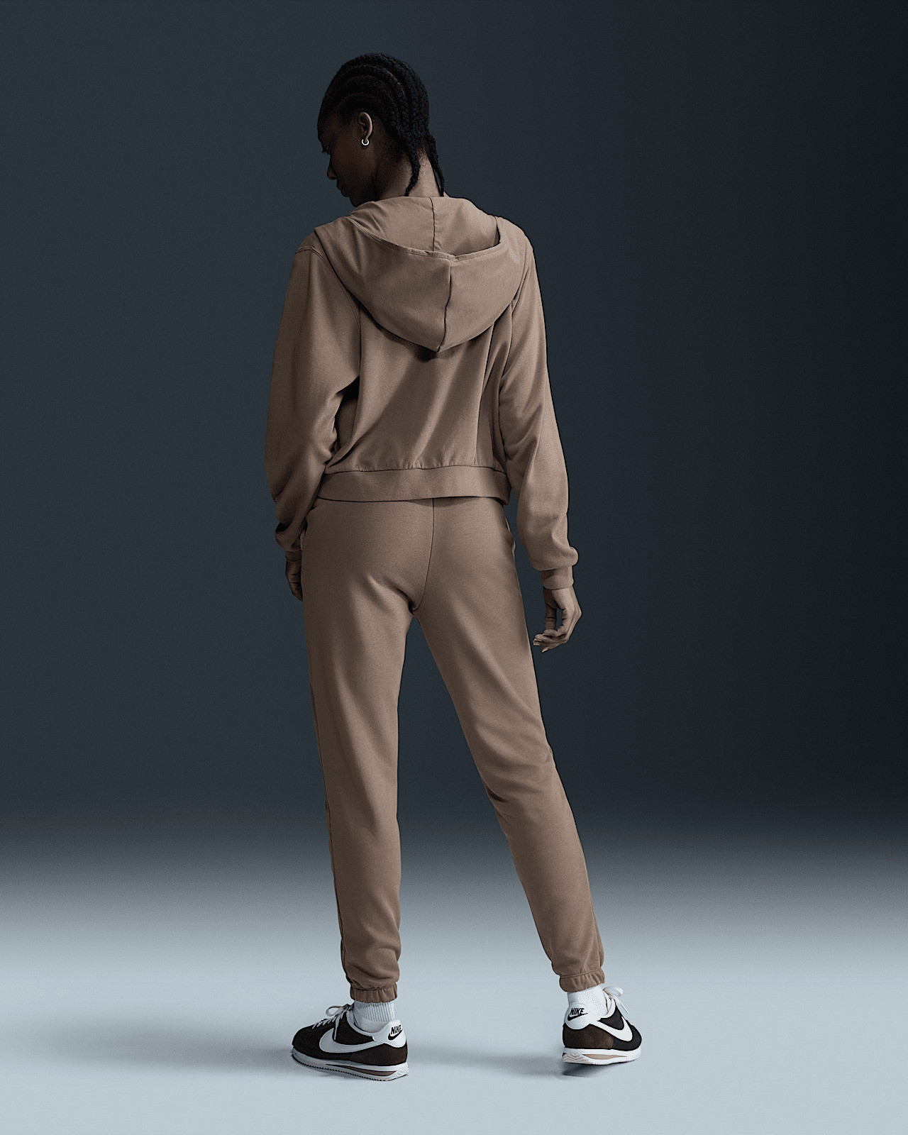 Штани жіночі Nike Nsw Chll Ft Hr Swtpnt Brown FN2434-233