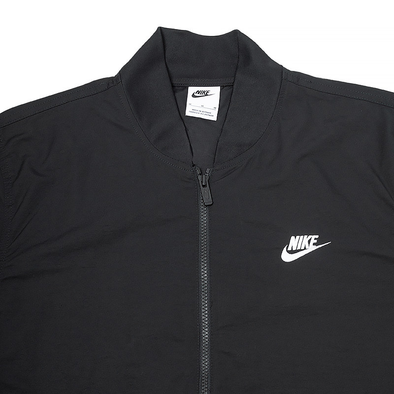 Куртка Nike CLUB WVN UL BOMBR JKT DM6821-010