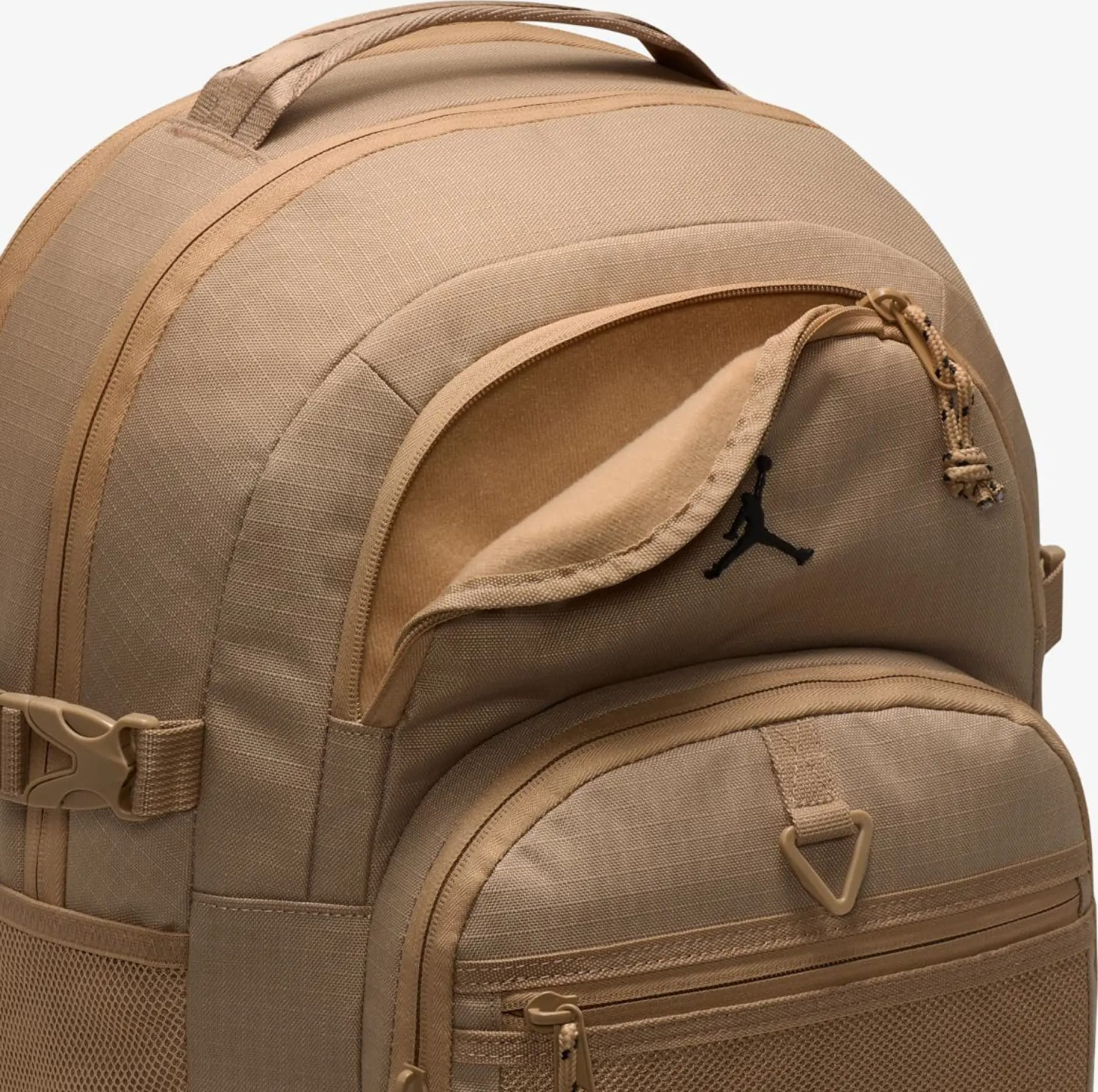 Рюкзак Nike JAM BLACKTOP BACKPACK 25L бежевий Чол 48 х 28 х 14 см (LM9047-J34) LM9047-J34