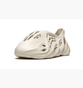 Тапочки Adidas Yeezy Foam Runner Beige G55486 40.5 G55486