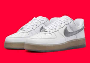 Кросівки Nike Air Force 1 07 Premium DX3945-100