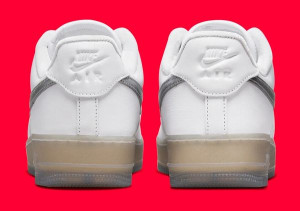 Кросівки Nike Air Force 1 07 Premium DX3945-100