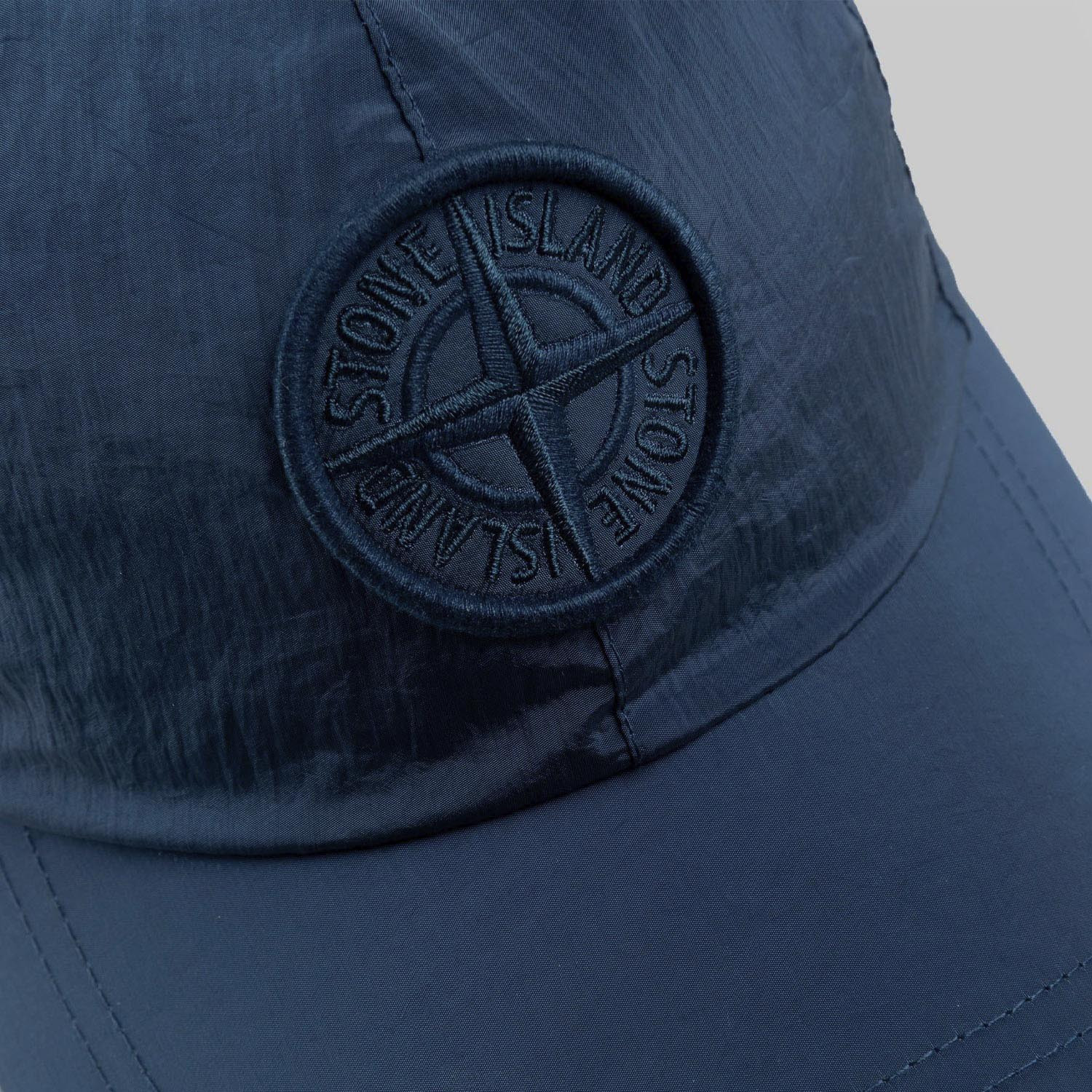 Кепка STONE ISLAND Nylon Metal Hat 801599576 - V0024