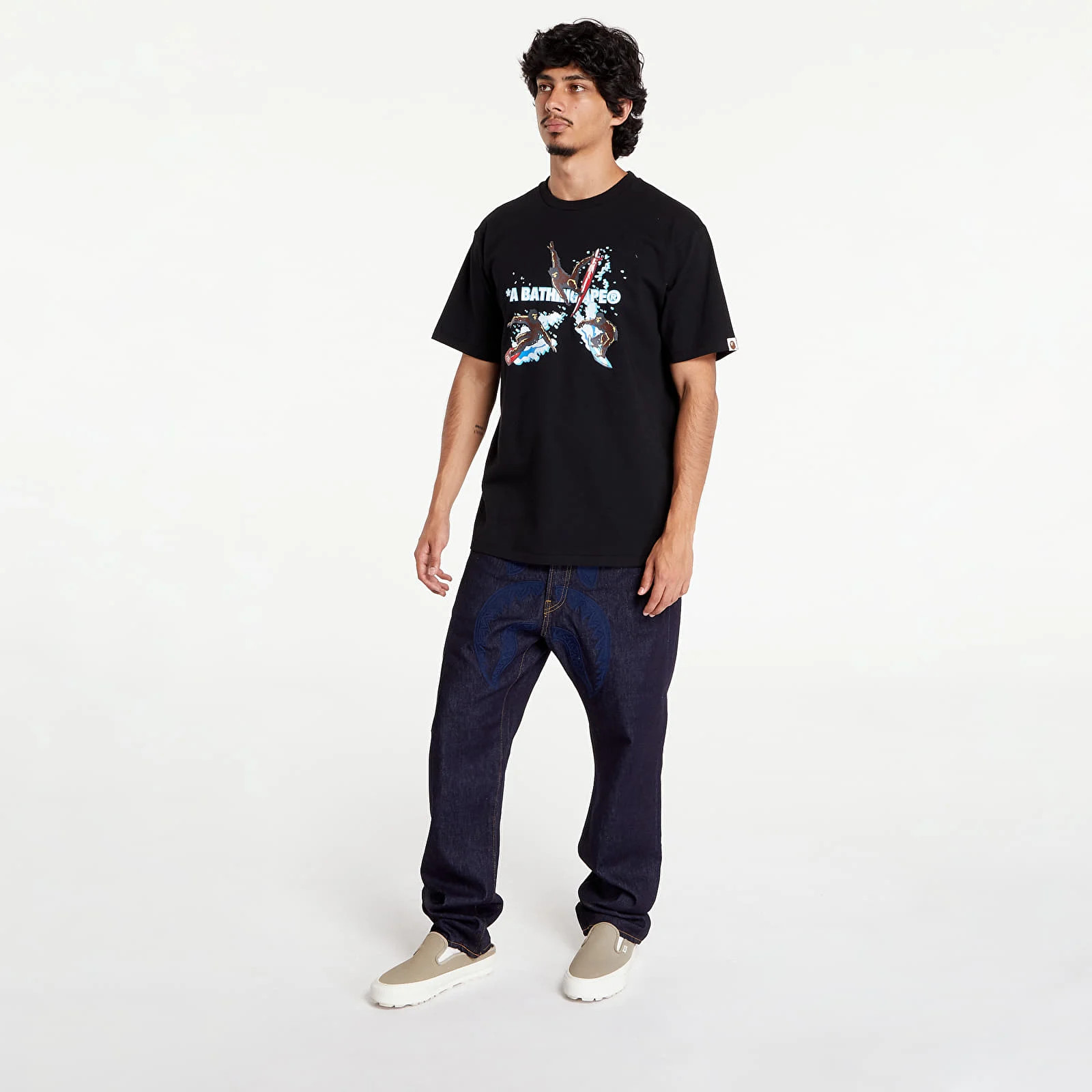Футболка Bape Surfing Apes Tee 001TEK701002F