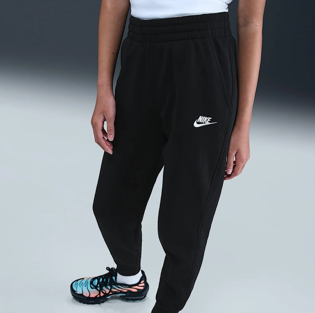 Костюм спортивний підлітковий K NSW CLUB FLC HDY TRACKSUIT HQ9318-010 Nike L Чорний HQ9318-010