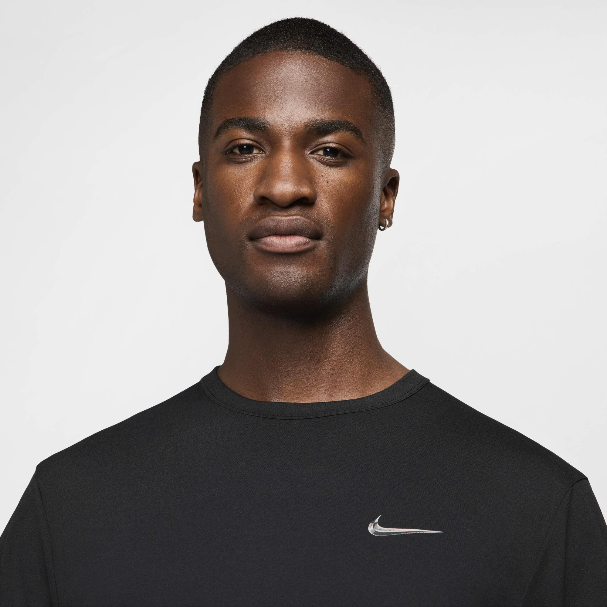 Футболка чоловіча Nike Df Hyverse Top Black FV9614-010