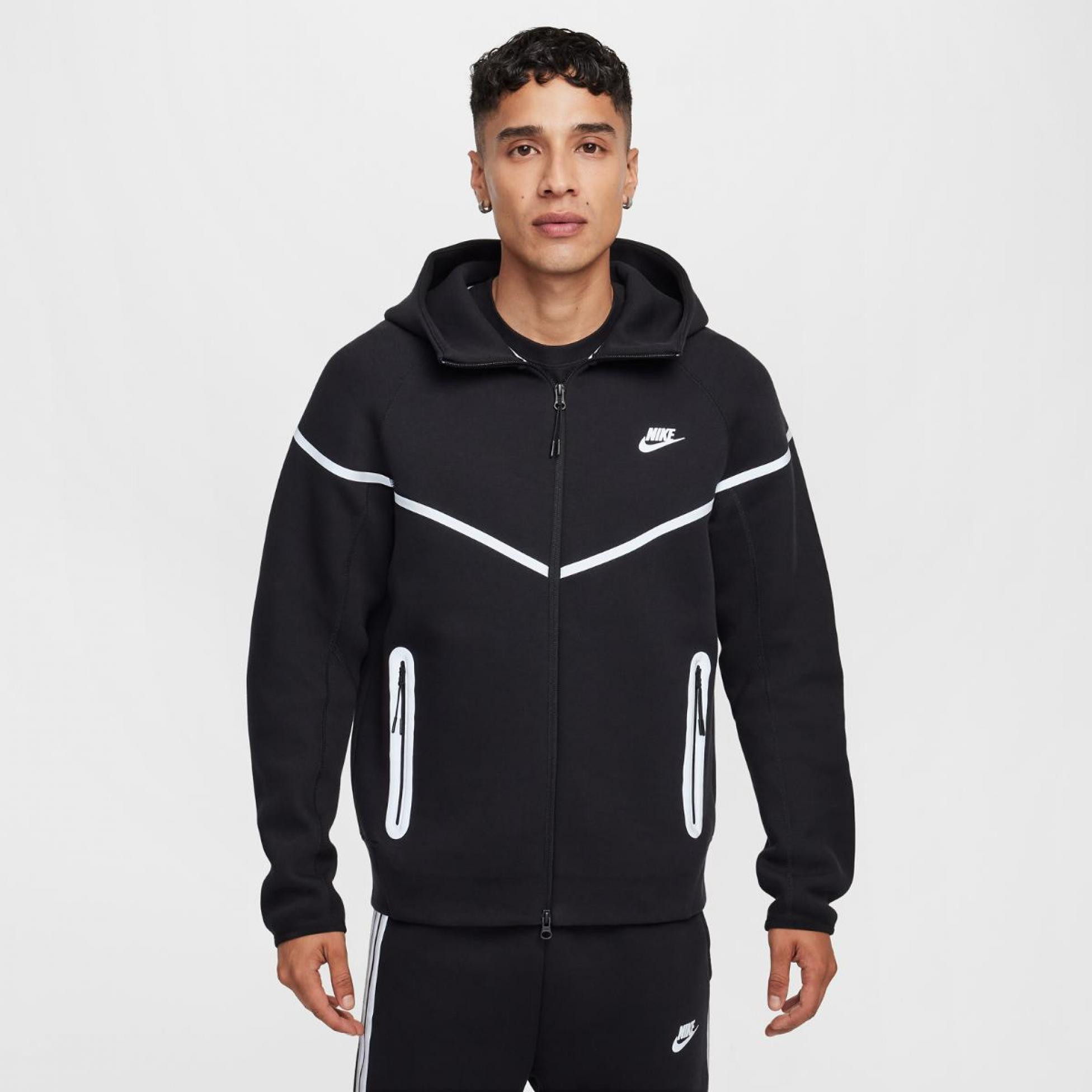 Толстовка Nike M NK TCH SSNL TF+ WR FZ FZ0754-010