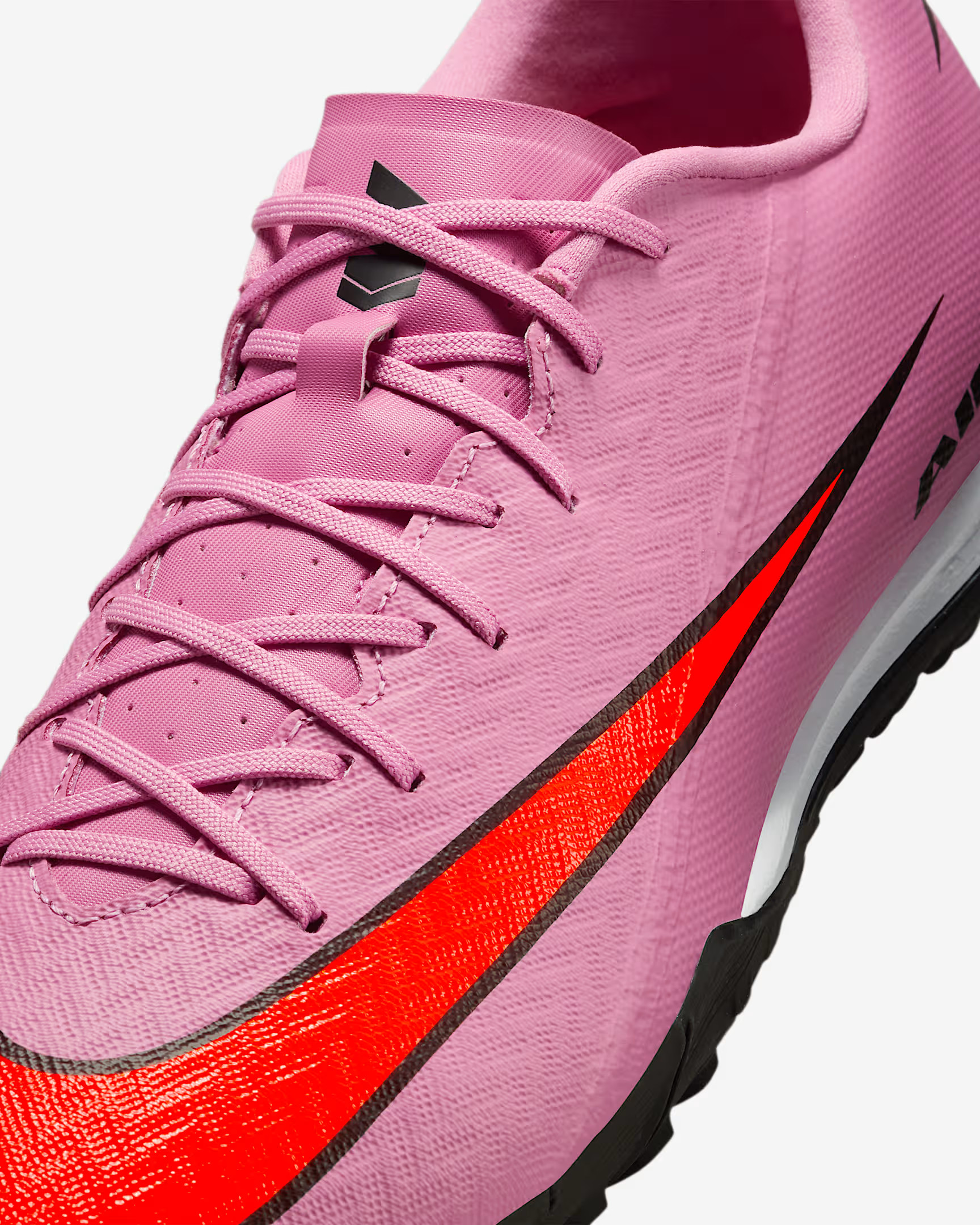 Сороконіжки Nike ZOOM VAPOR 16 ACADEMY TF FQ8449-600