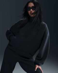 Кофта Nike 24.7 ImpossiblySoft Dri-FIT оверсайз 1/2-Zip Top HQ8188-010