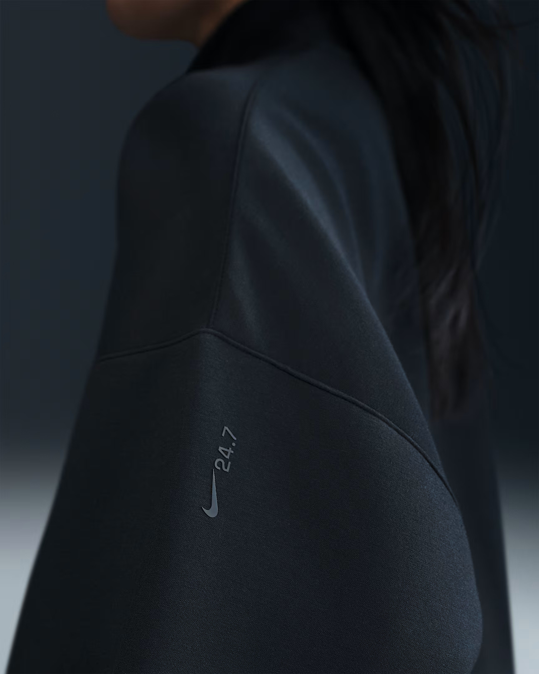 Кофта Nike 24.7 ImpossiblySoft Dri-FIT оверсайз 1/2-Zip Top HQ8188-010