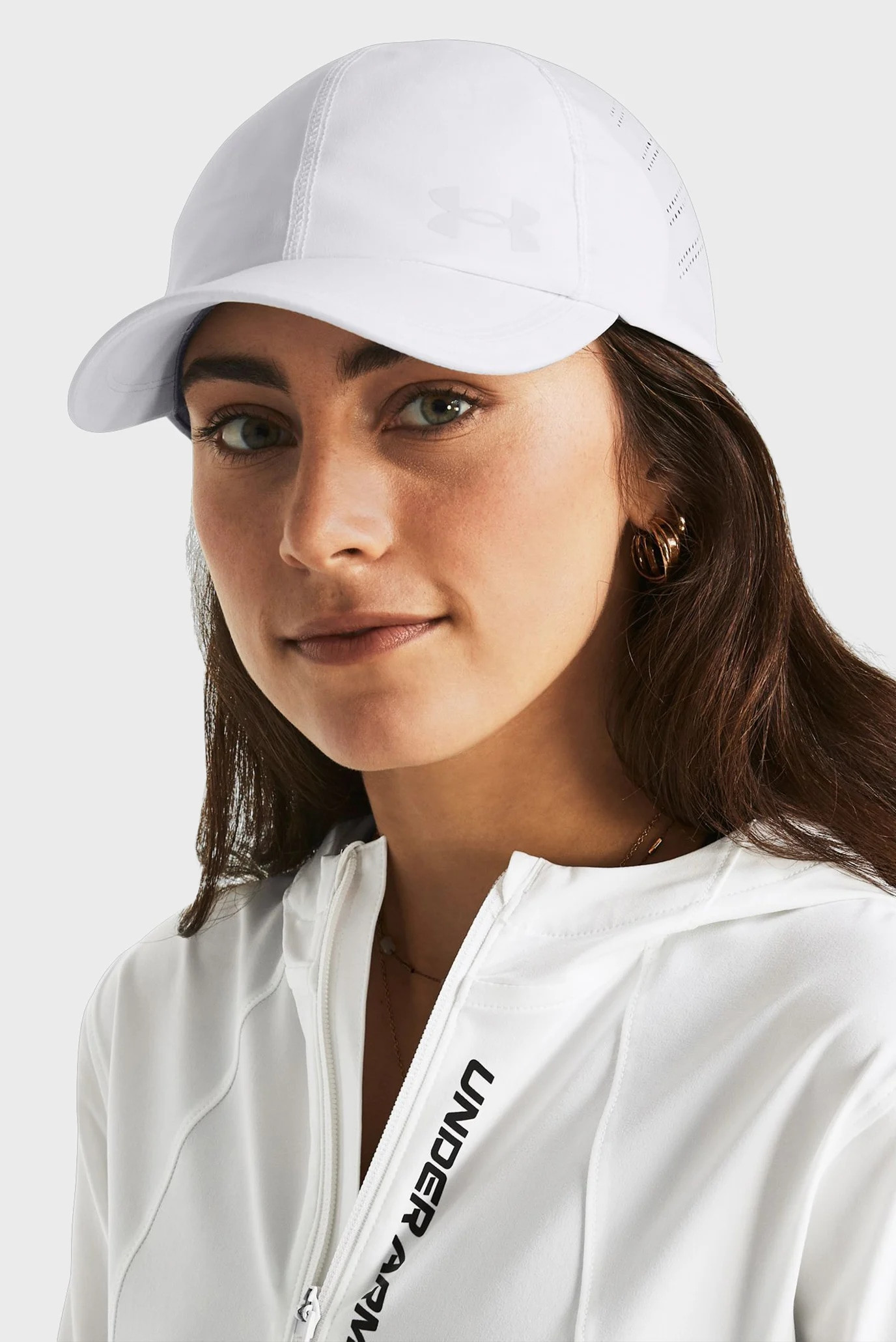Бейсболка UA W Iso-chill Launch Adj білий Жін One Size 1383478-100