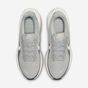 Кросівки Nike REVOLUTION 8 HJ9198-302