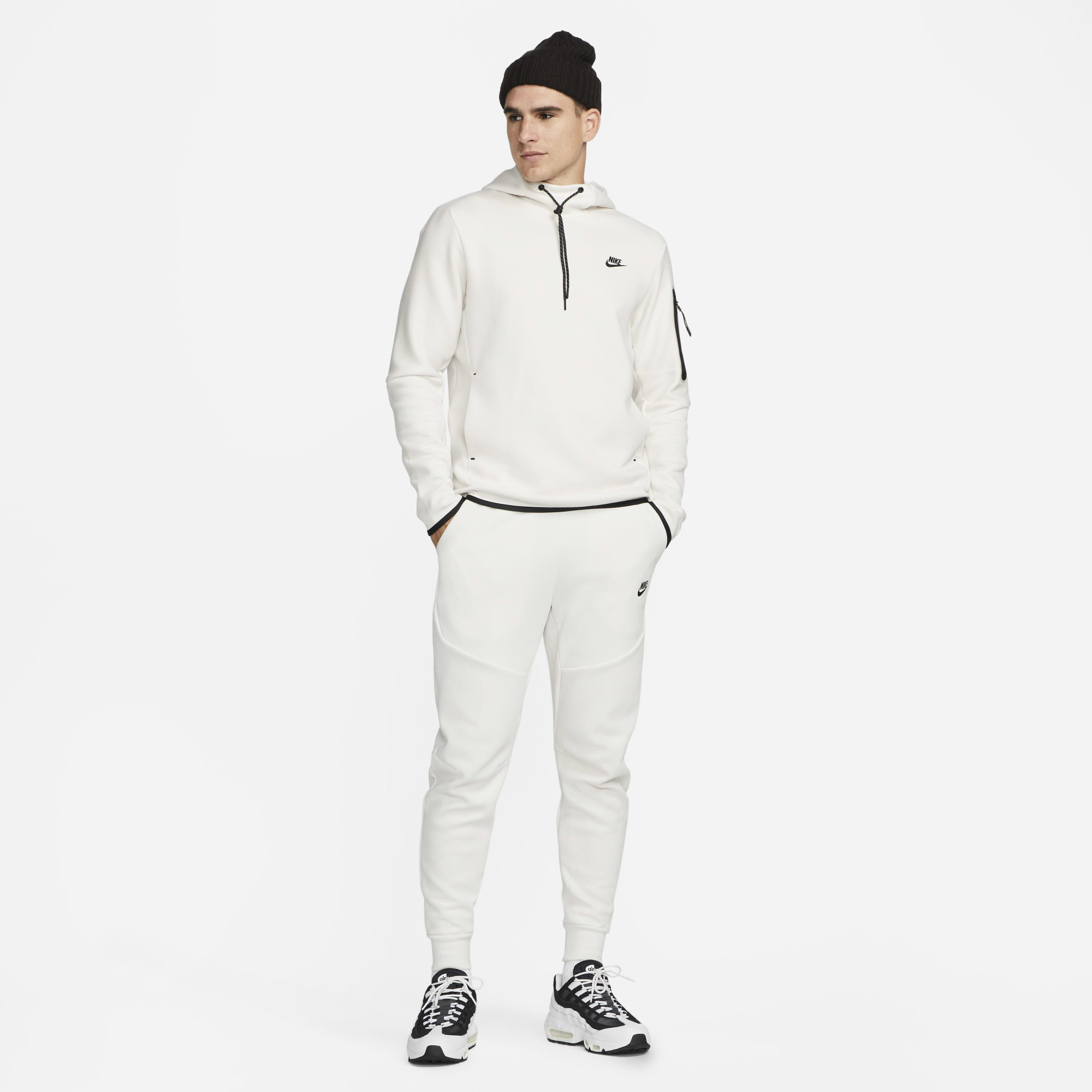 Штани чоловічі Nike Tech Fleece Taped Jogger Pants White Cu4495-030 CU4495-030
