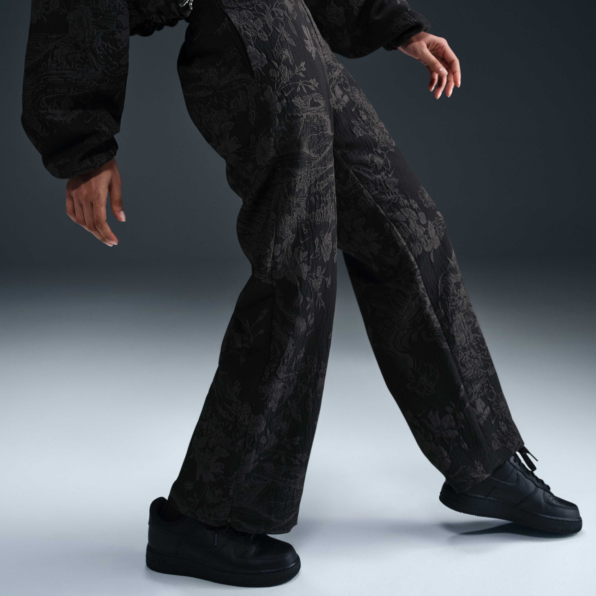 Штани жіночі Nike Nsw Cllctn Jqrd Trk Pnt Grey HF9588-010