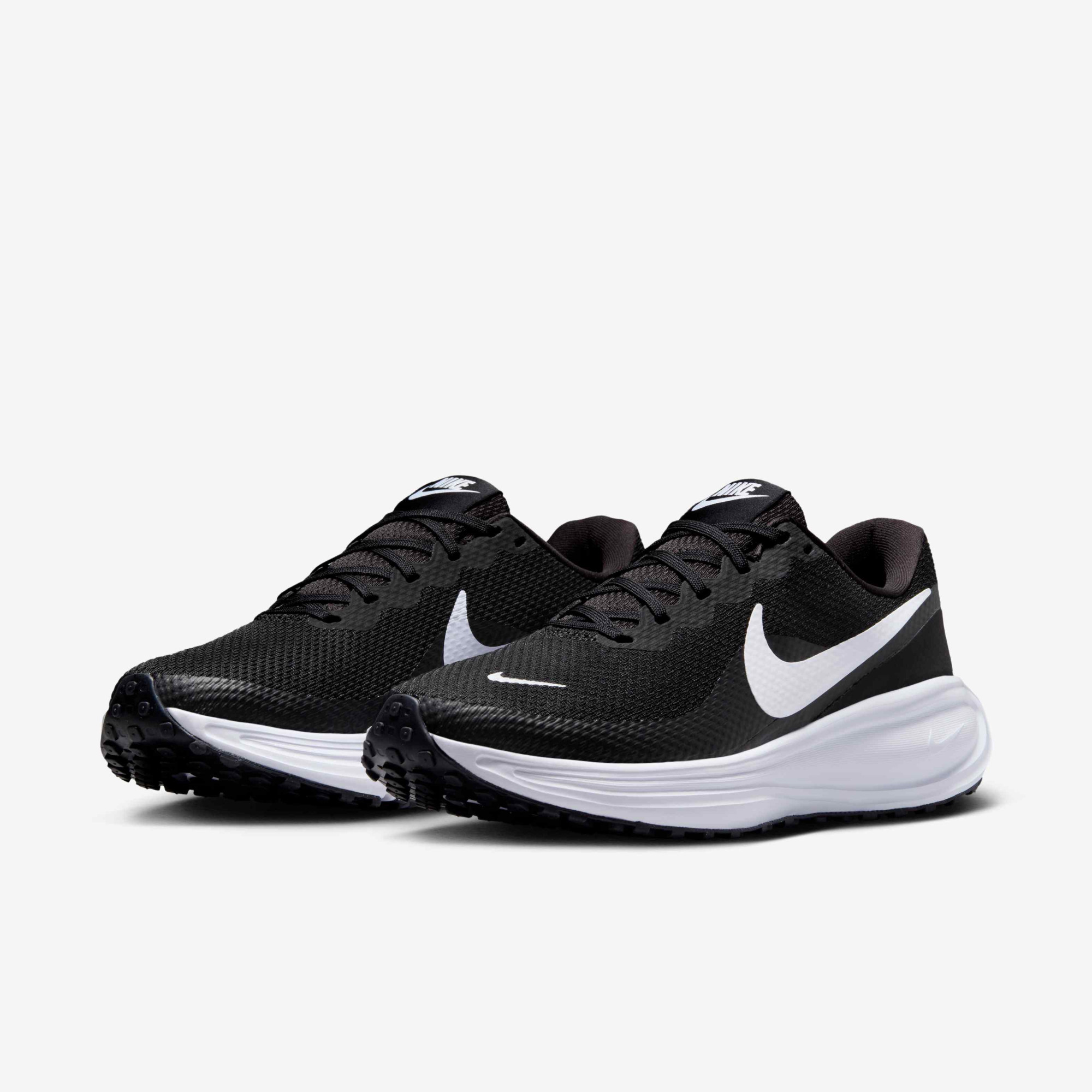 Кросівки Nike W REVOLUTION 8 HJ8485-001