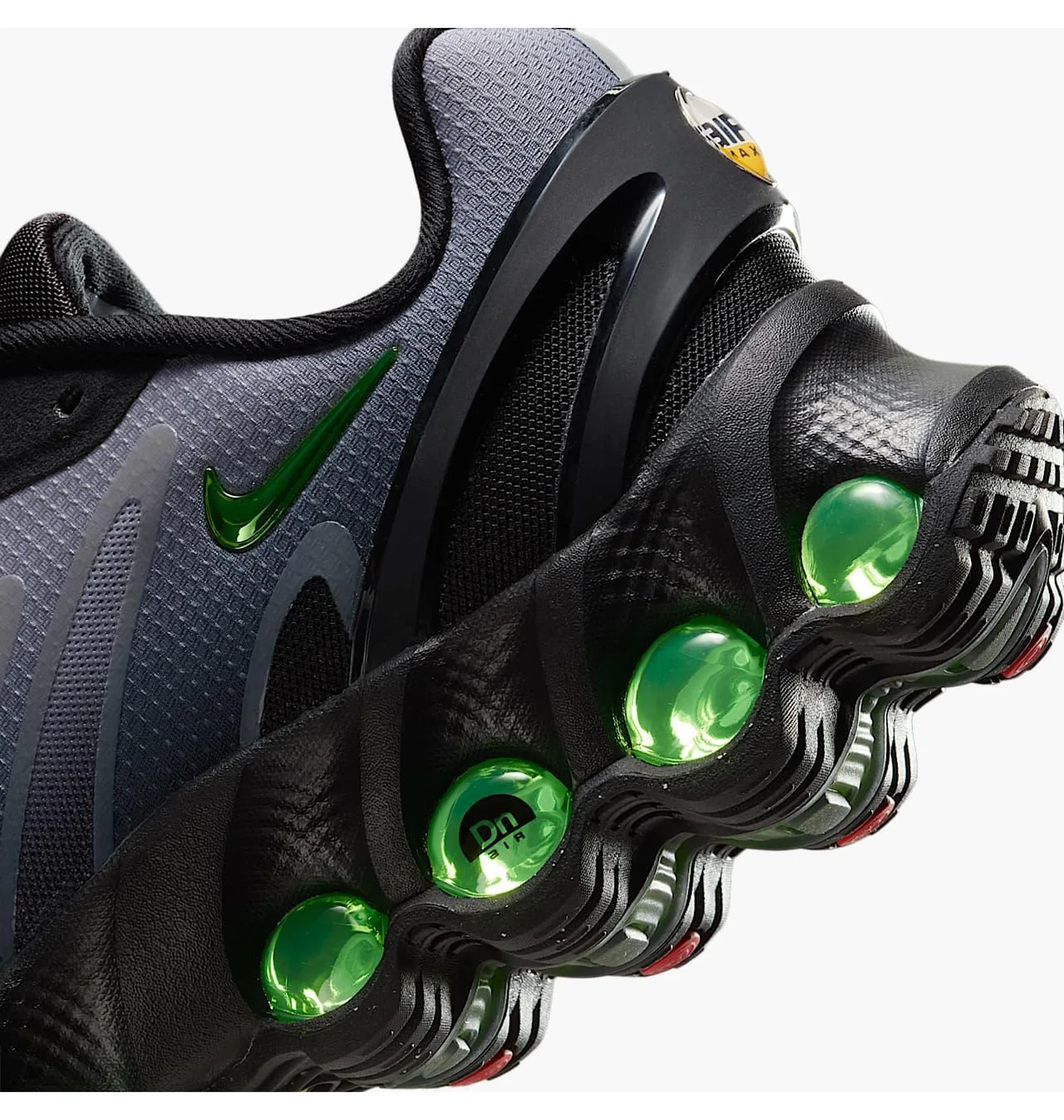 Кросівки Nike AIR MAX DN8 (GS) HF7310-005