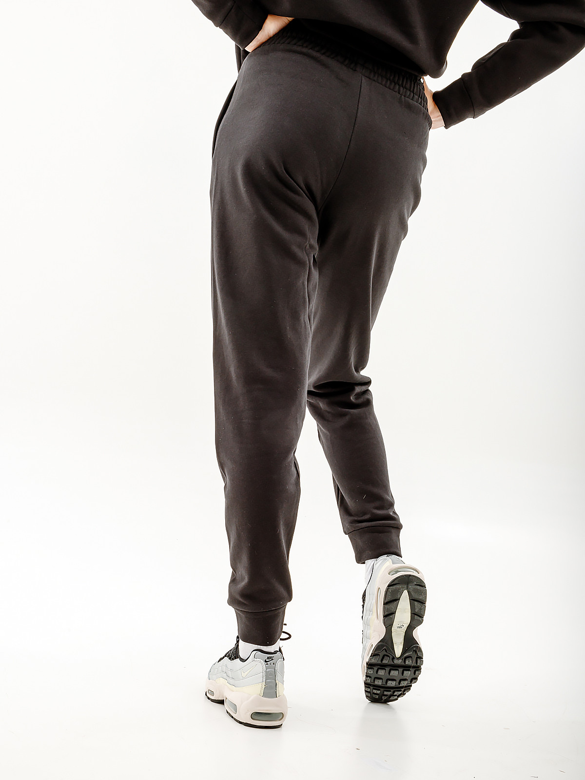 Штани Puma BETTER ESSENTIALS Pants 67680501