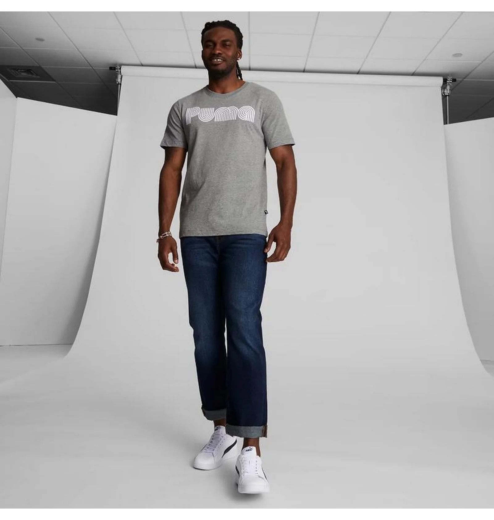 Футболка Ч Puma Graphic Tee 678786-03