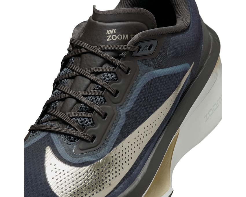 Кросівки Nike Zoom Fly 6 HQ3043-200