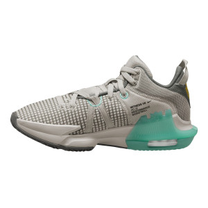 Кросівки Nike LeBron Witness 8 DM1123-006
